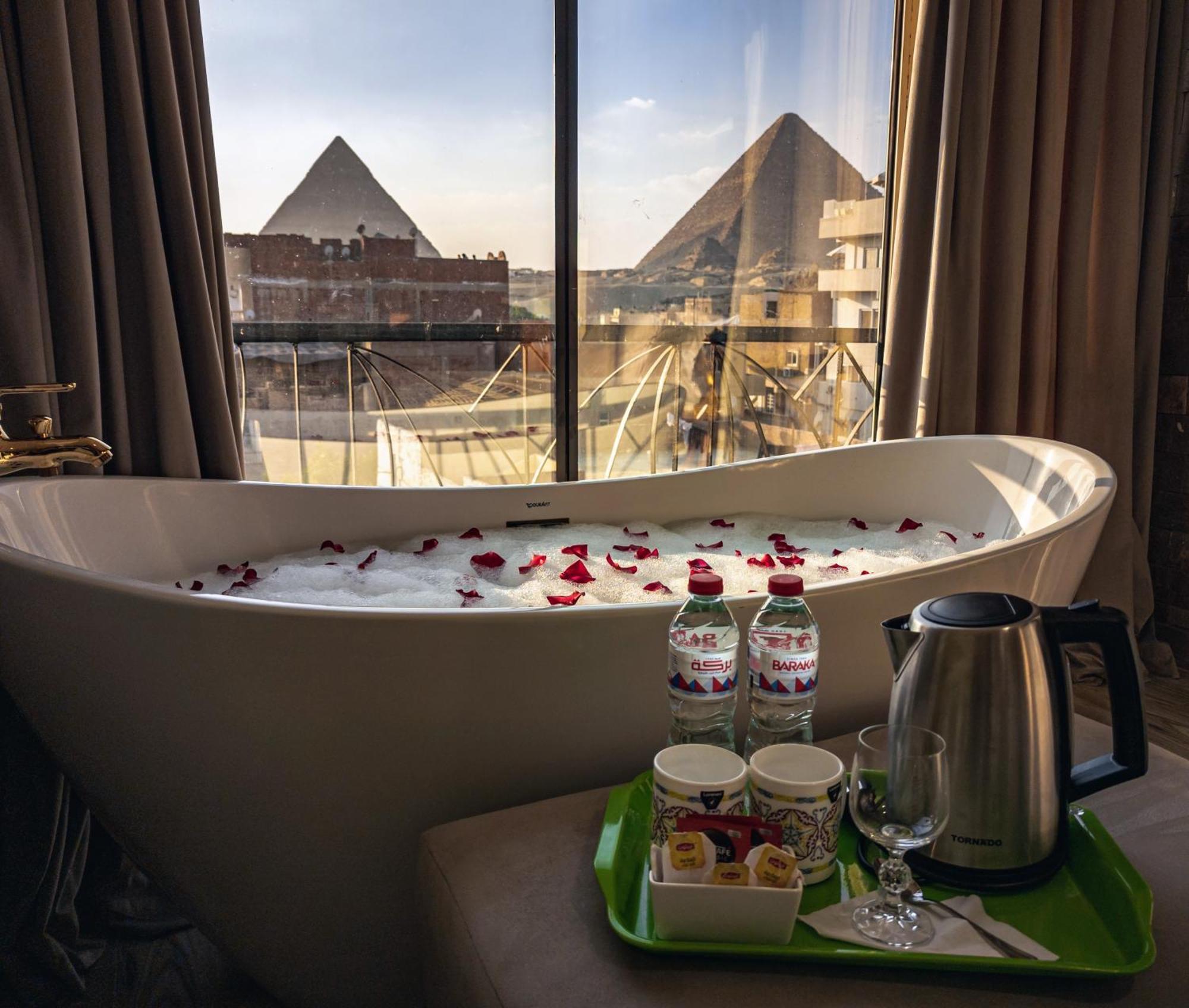 Jimmy Pyramids Hotel Kafret el-Gabal Eksteriør bilde