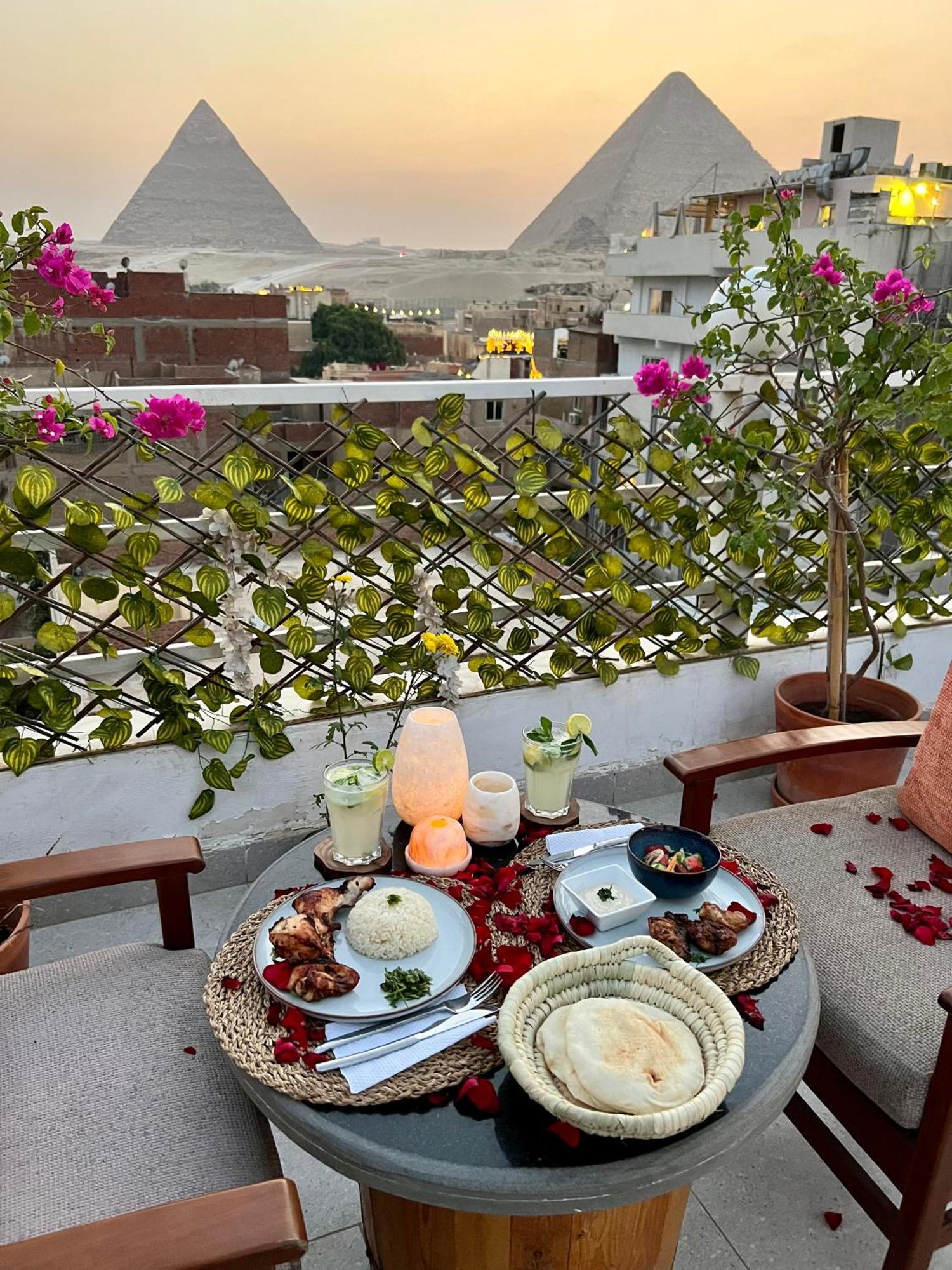 Jimmy Pyramids Hotel Kafret el-Gabal Eksteriør bilde